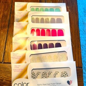 X6 Sets Of‎ Retired Color Street Sets! 💅🏻💅🏻